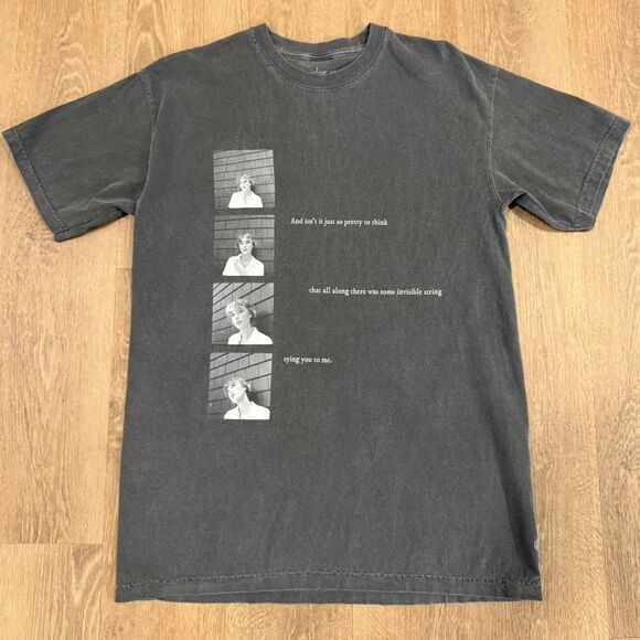 Taylor Swift Folklore Invisible String tee Size M - Picture 1 of 2